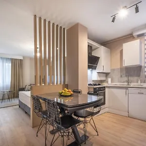 hira-apartment.istanbul-turkeyhotels.com/